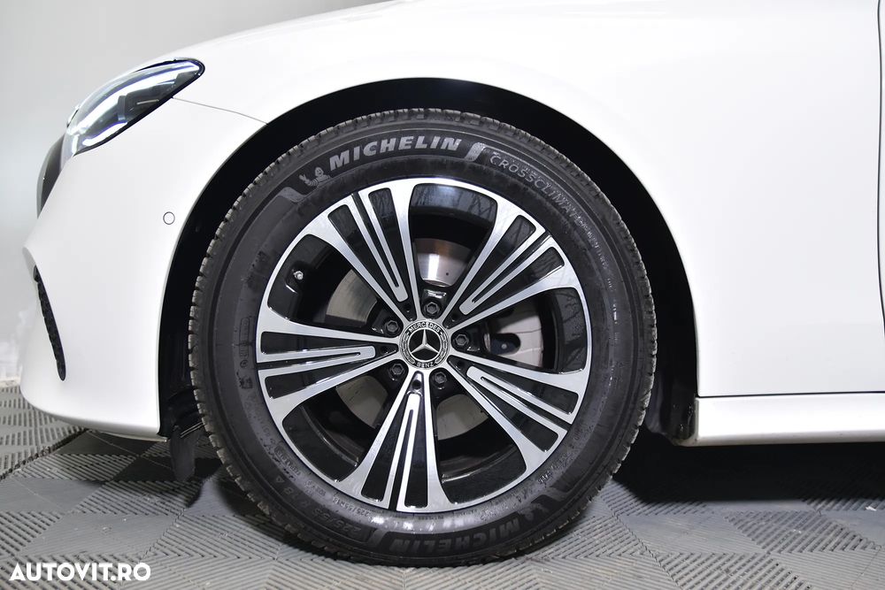 Mercedes-Benz E ver-200-mhev-aut- - 14