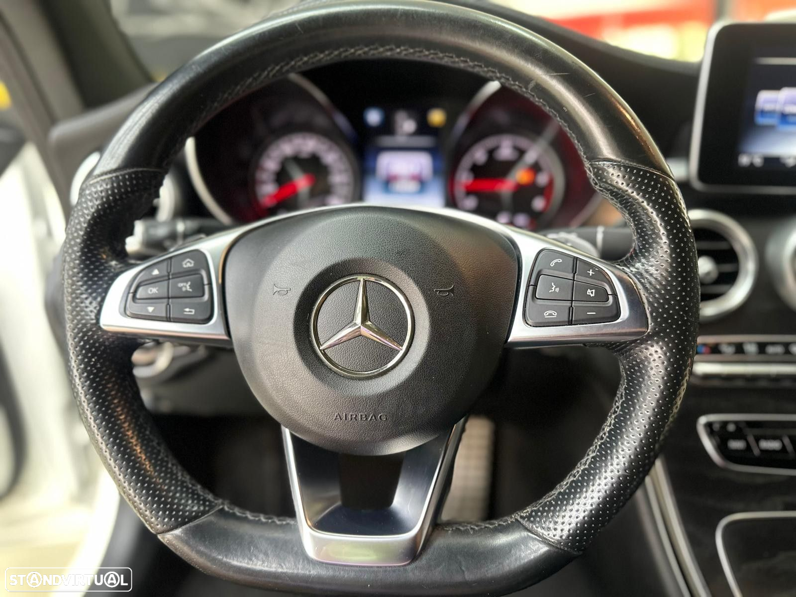 Mercedes-Benz C 250 d Coupe 9G-TRONIC AMG Line - 21