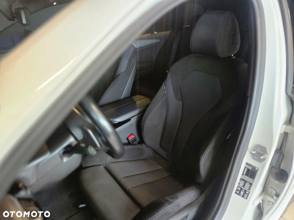 BMW Seria 5 520d xDrive M Sport Edition - 17