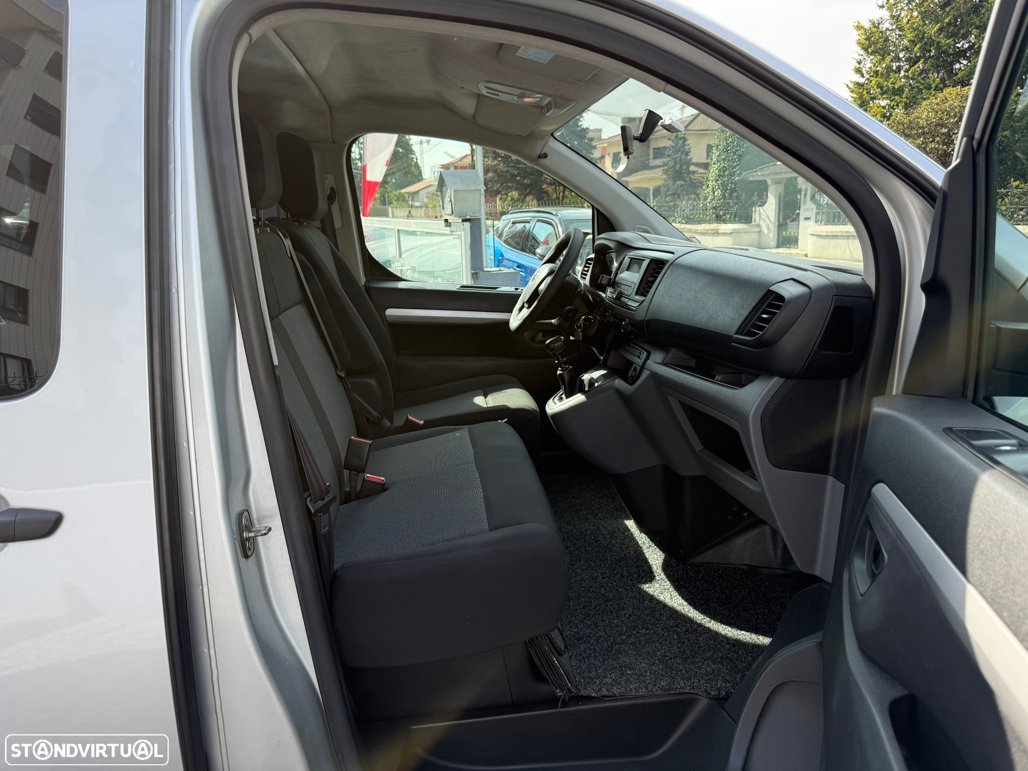 Toyota Proace 1.6 D-4D L1 6L - 46