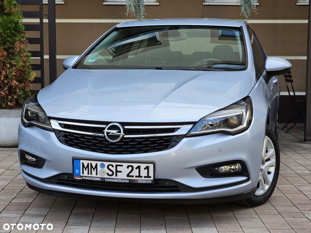 Opel Astra 1.4 Turbo Innovation - 1