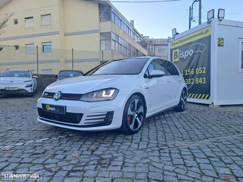 VW Golf 2.0 TSi GTi DSG Performance - 2