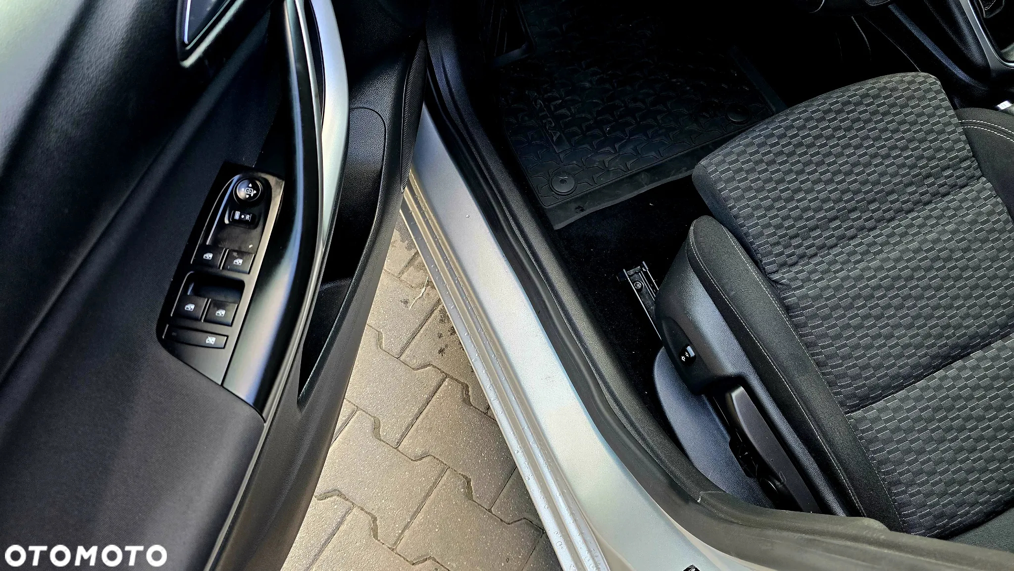 Opel Astra 1.4 Turbo Edition - 21