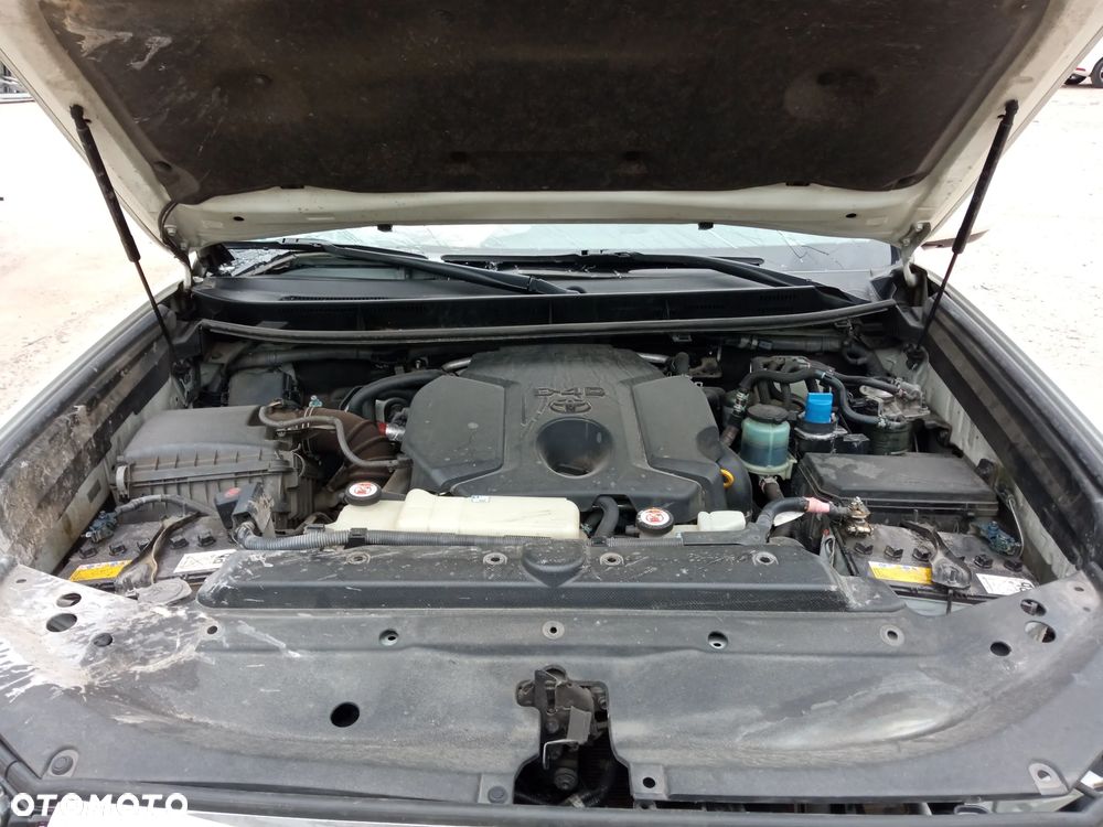 Toyota Land Cruiser LC 2.8 D-4D Invincible - 11