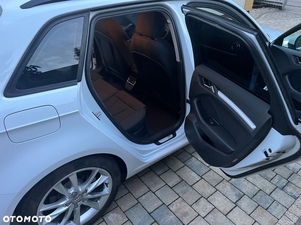 Audi A3 Sportback 2.0 TDI Ambiente - 24
