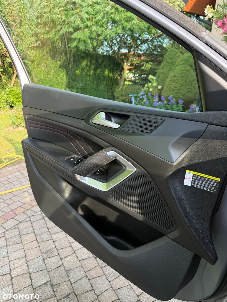 Peugeot 308 - 11