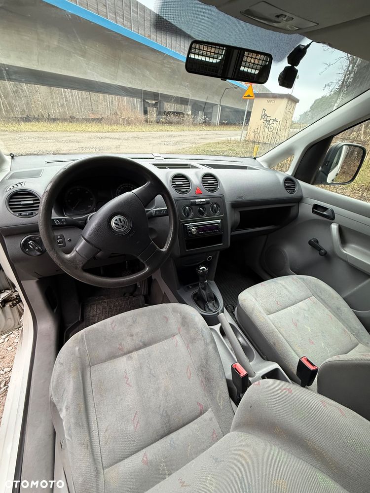 Volkswagen Caddy - 13
