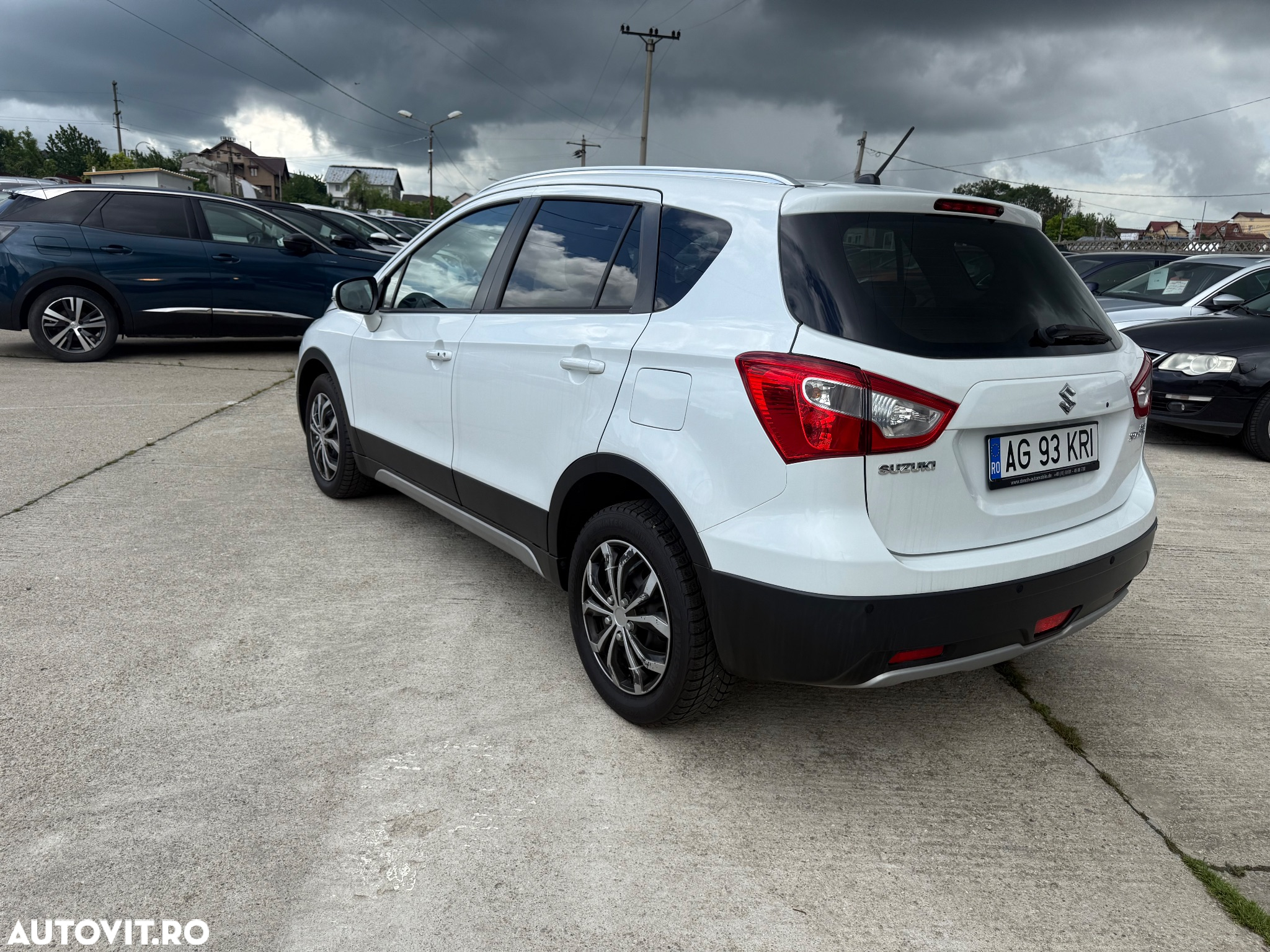 Suzuki SX4 S-Cross 1.6 DDIS 4x2 Comfort+ - 23