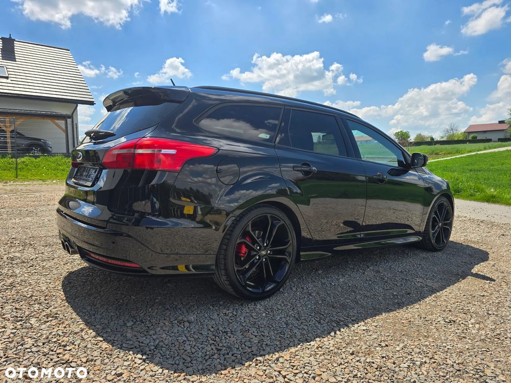 Ford Focus - 11