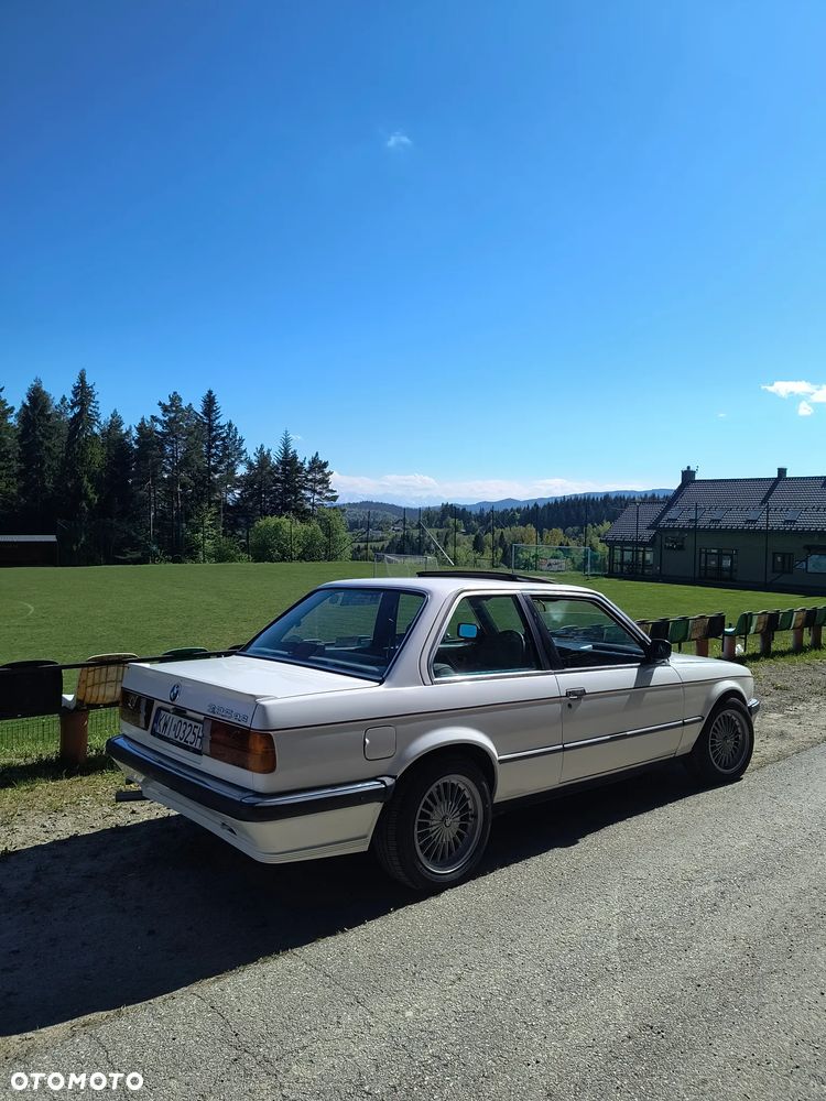BMW Seria 3 325e - 3