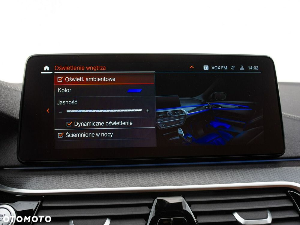 BMW Seria 5 540i xDrive mHEV M Sport sport - 24