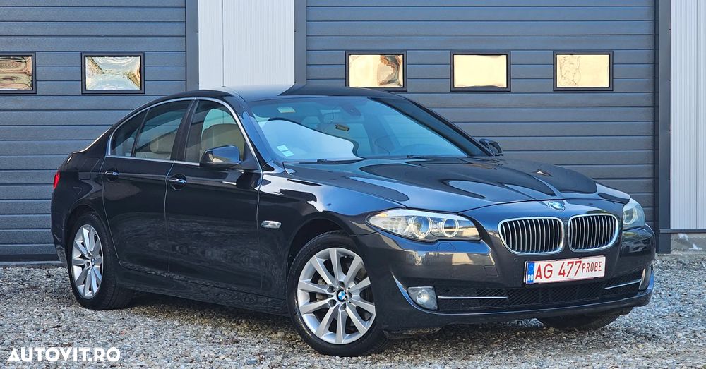 BMW Seria 5 520d Aut. Luxury Line - 16