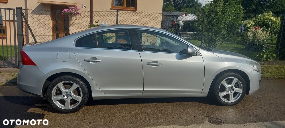 Volvo S60 - 12