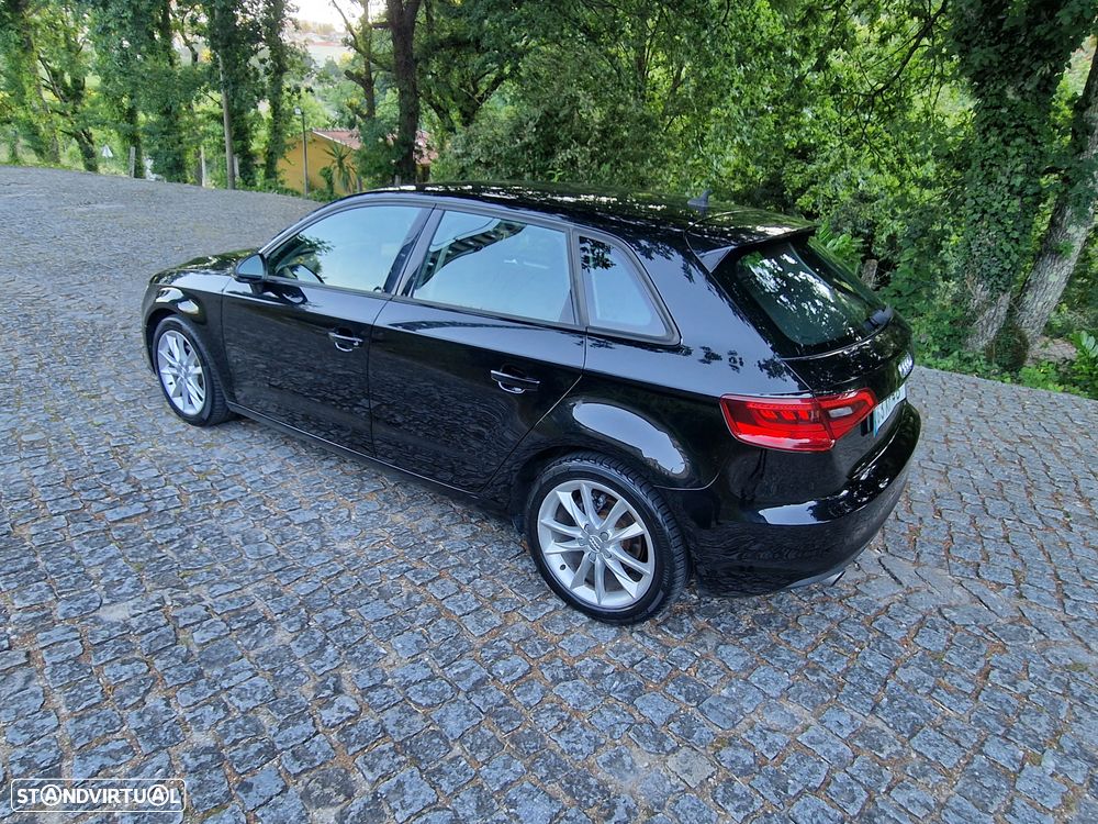 Audi A3 1.6 TDI Sport - 10