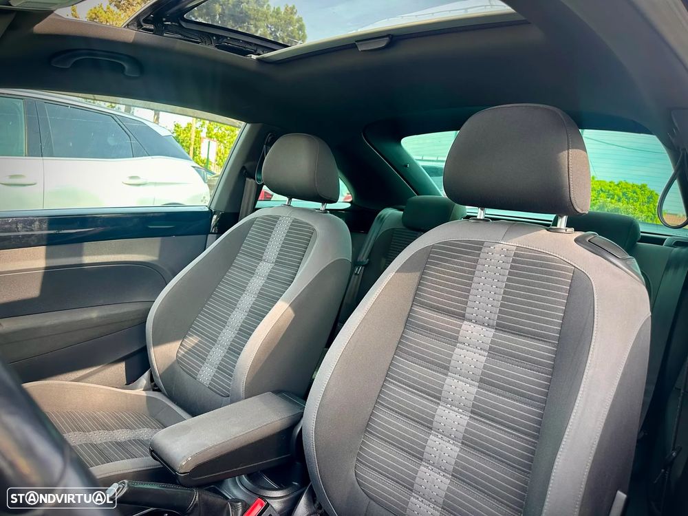 VW New Beetle 1.4 TSI Exclusive Sport - 12