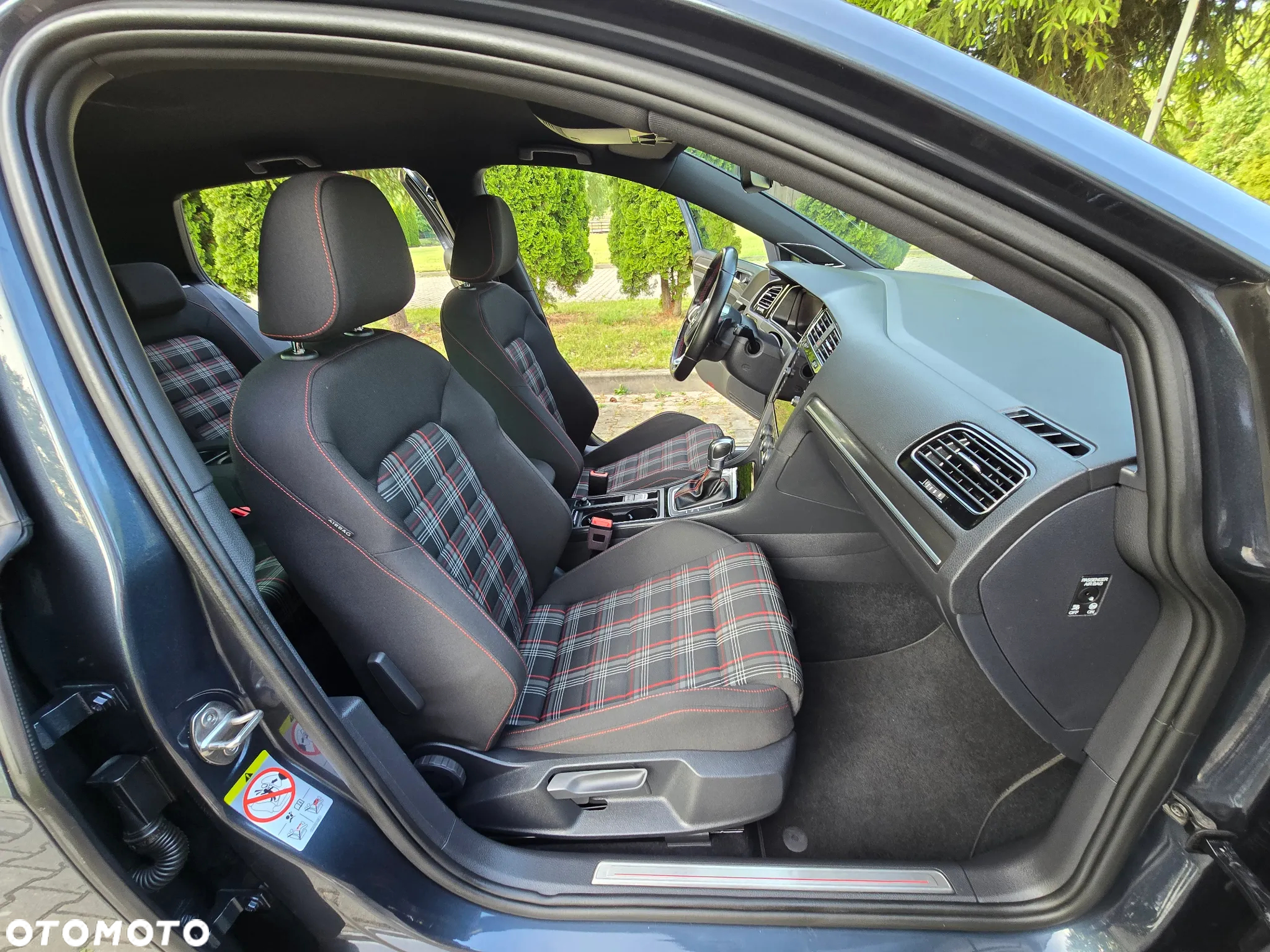 Volkswagen Golf GTI (BlueMotion Technology) DSG - 20