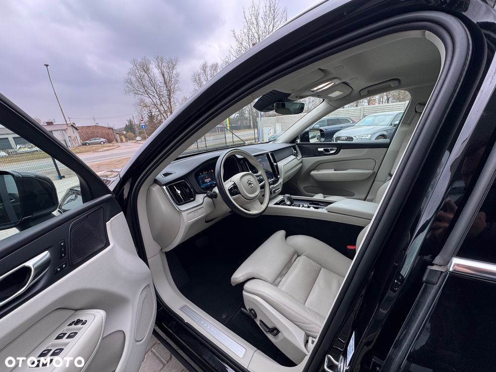 Volvo XC 60 B4 D Plus Bright - 8