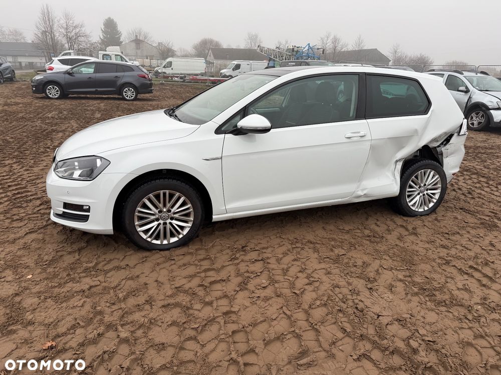 Volkswagen Golf 1.4 TSI BlueMotion Technology Cup - 4