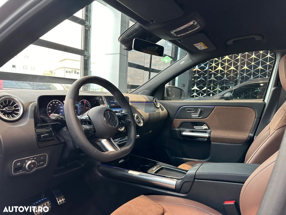 Mercedes-Benz GLA - 9