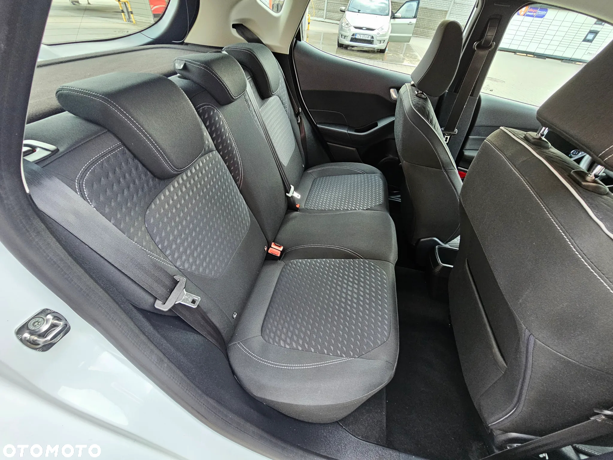 Ford Fiesta 1.1 COOL&CONNECT - 21