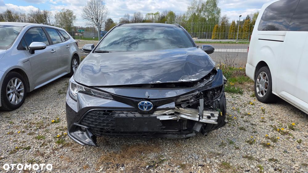 Toyota Corolla 1.8 Hybrid Selection - 2
