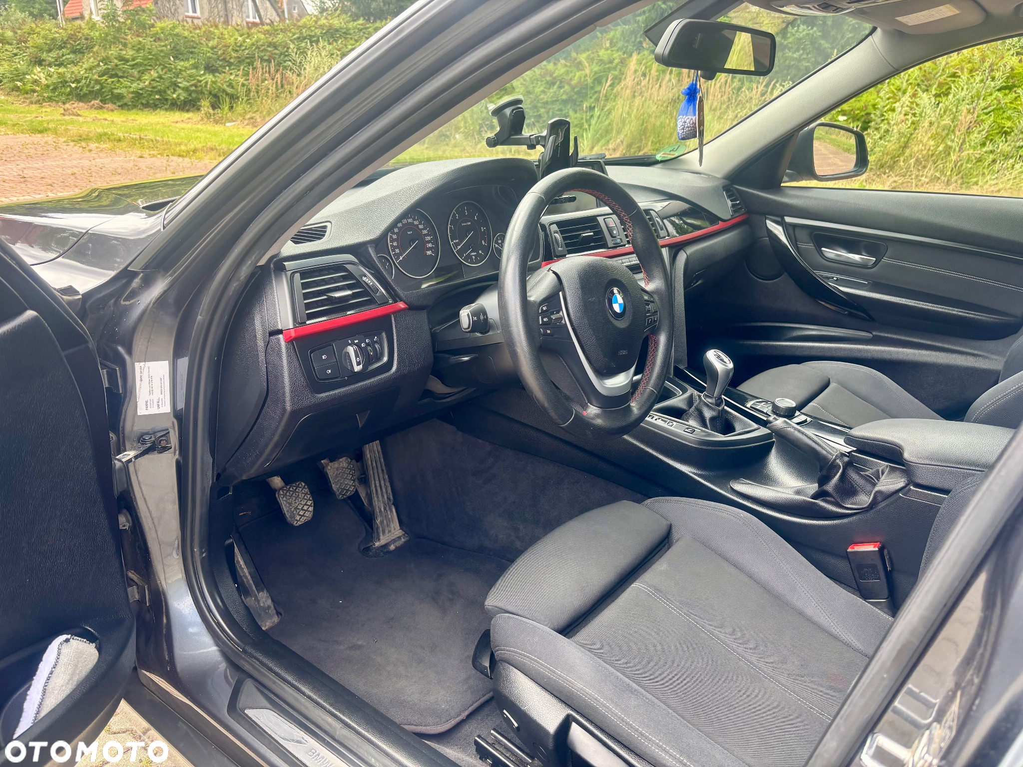 BMW Seria 3 318d Sport Line - 5