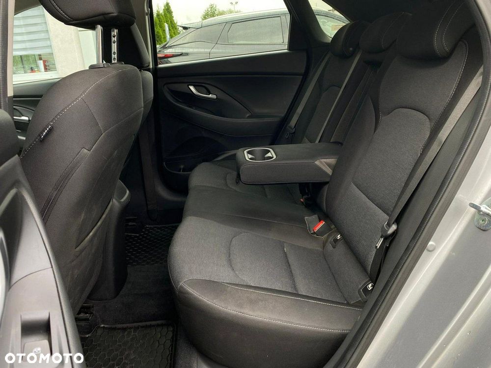 Hyundai i30 1.5 DPI Smart - 26