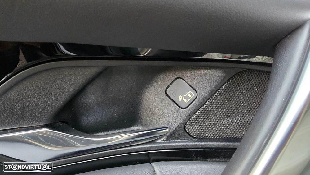 Land Rover Discovery Sport - 56