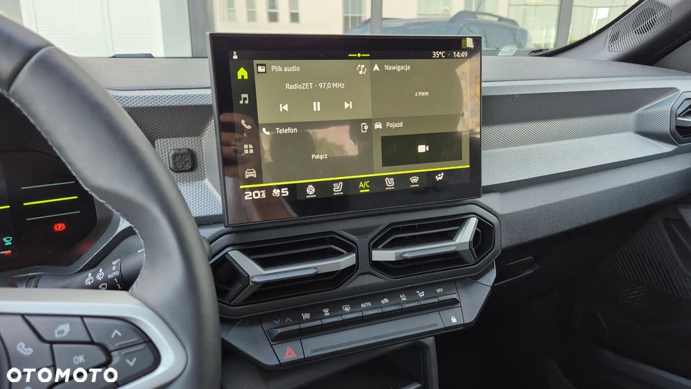 Dacia Duster 1.8 Full Hybrid 155 Journey MMT - 9