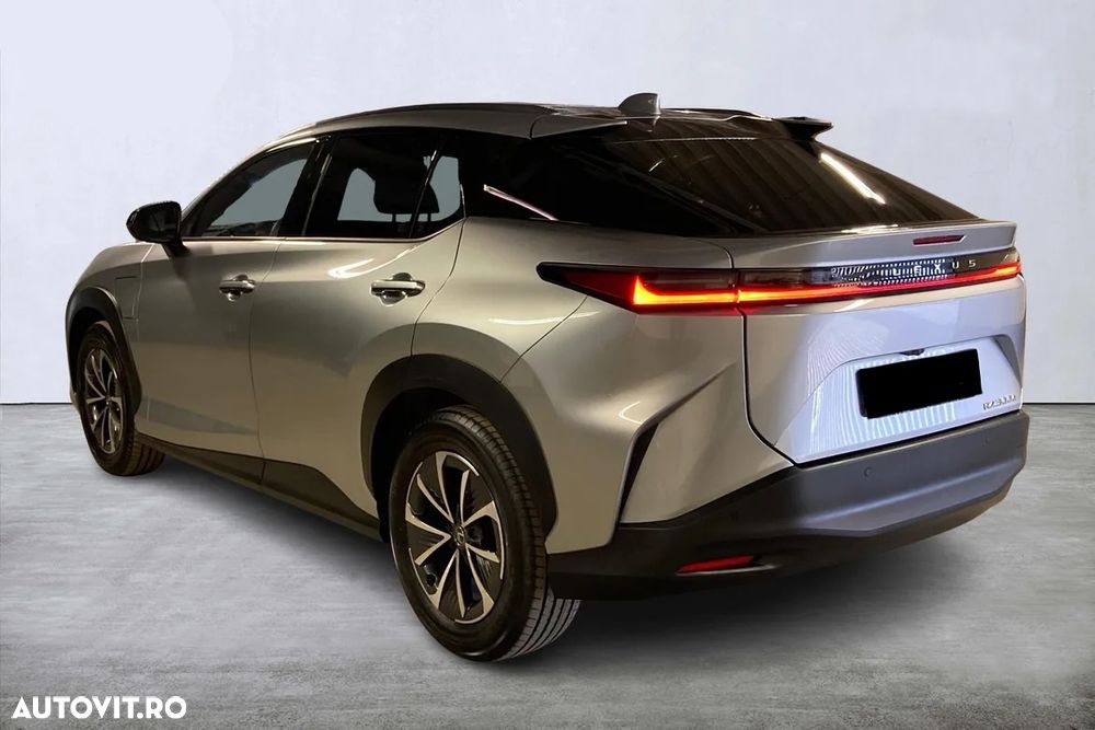 Lexus RZ 300e FWD Business - 5