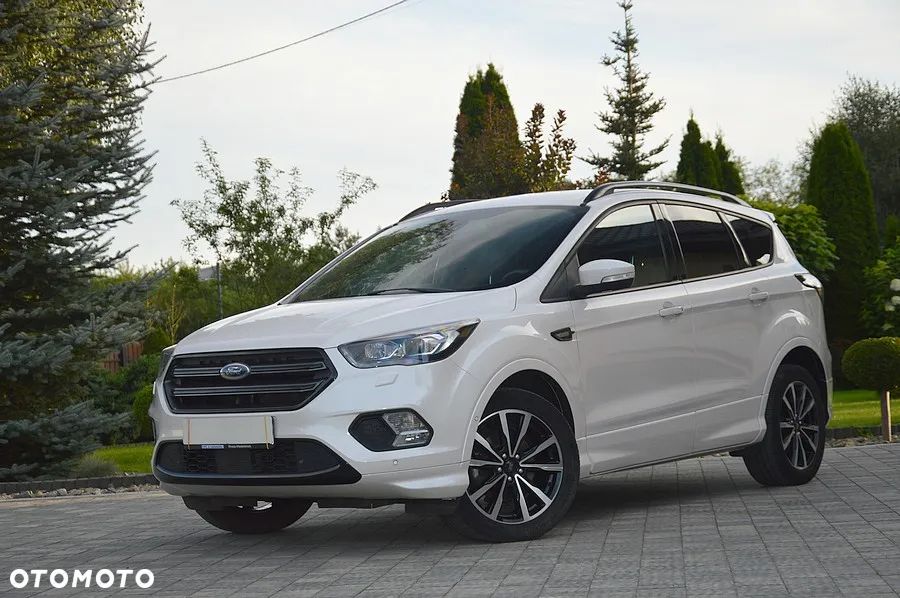 Ford Kuga 1.5 EcoBoost 2x4 ST-Line - 7
