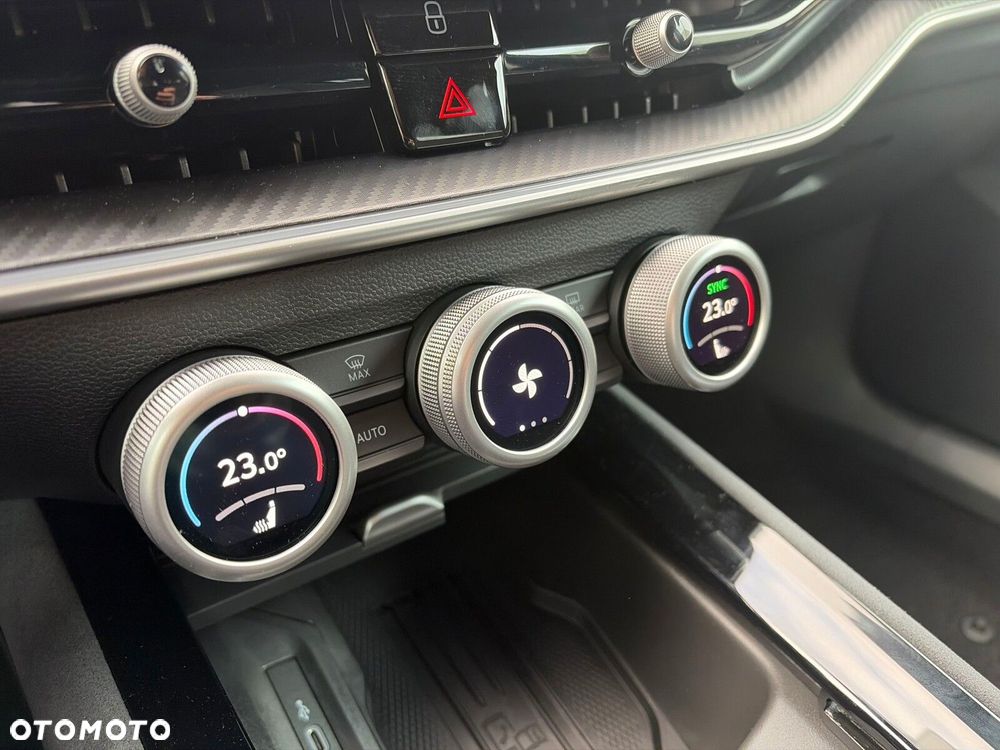 Skoda Superb 2.0 TSI Sportline DSG - 19