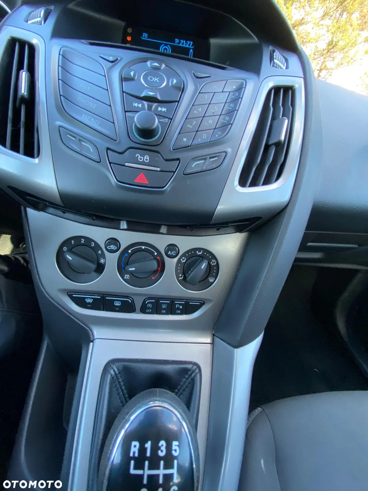 Ford Focus 1.0 EcoBoost Hybrid ACTIVE - 19