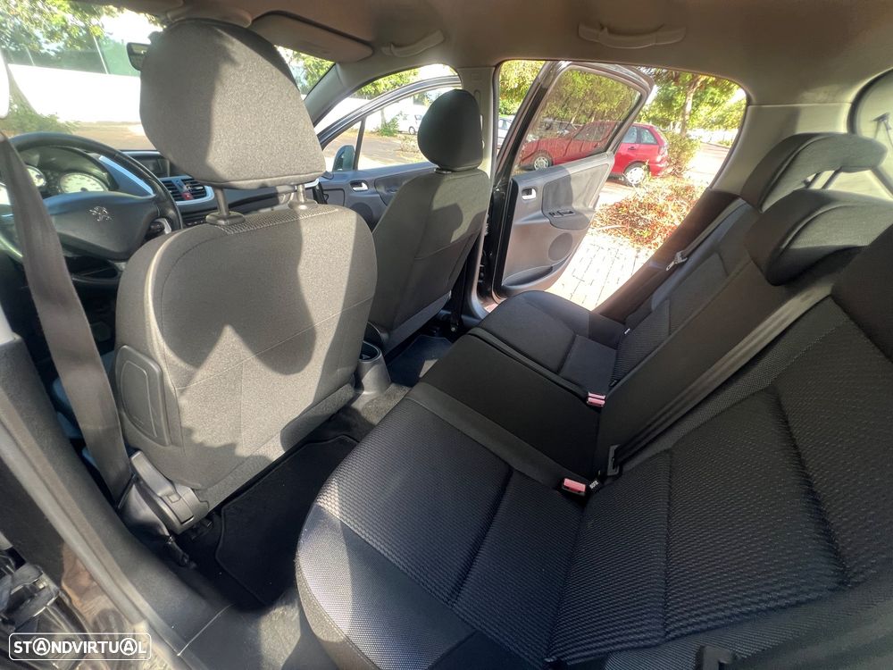 Peugeot 207 1.4 16V SE Sportium - 18