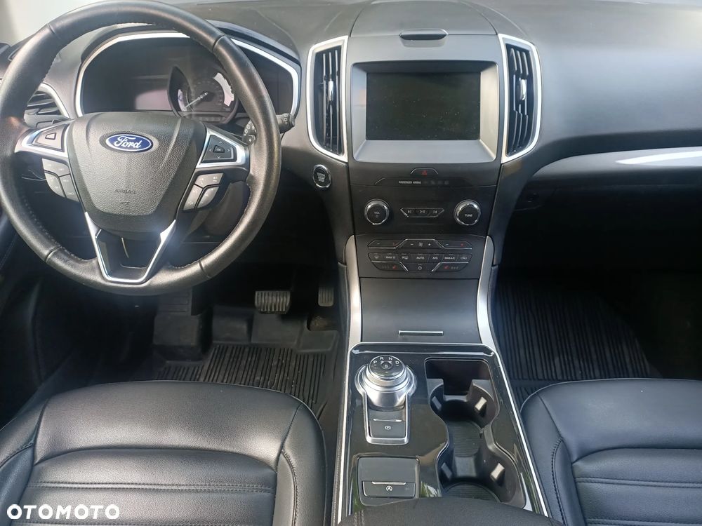 Ford Edge - 6