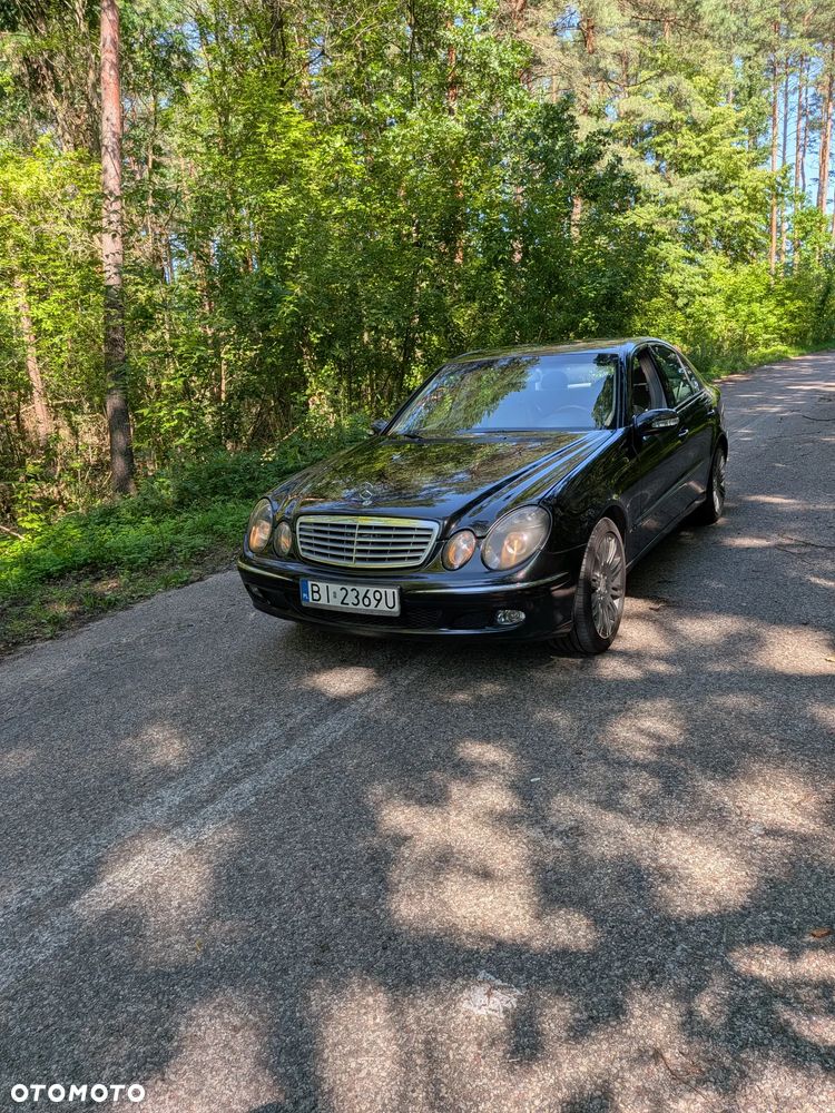 Mercedes-Benz Klasa E - 26