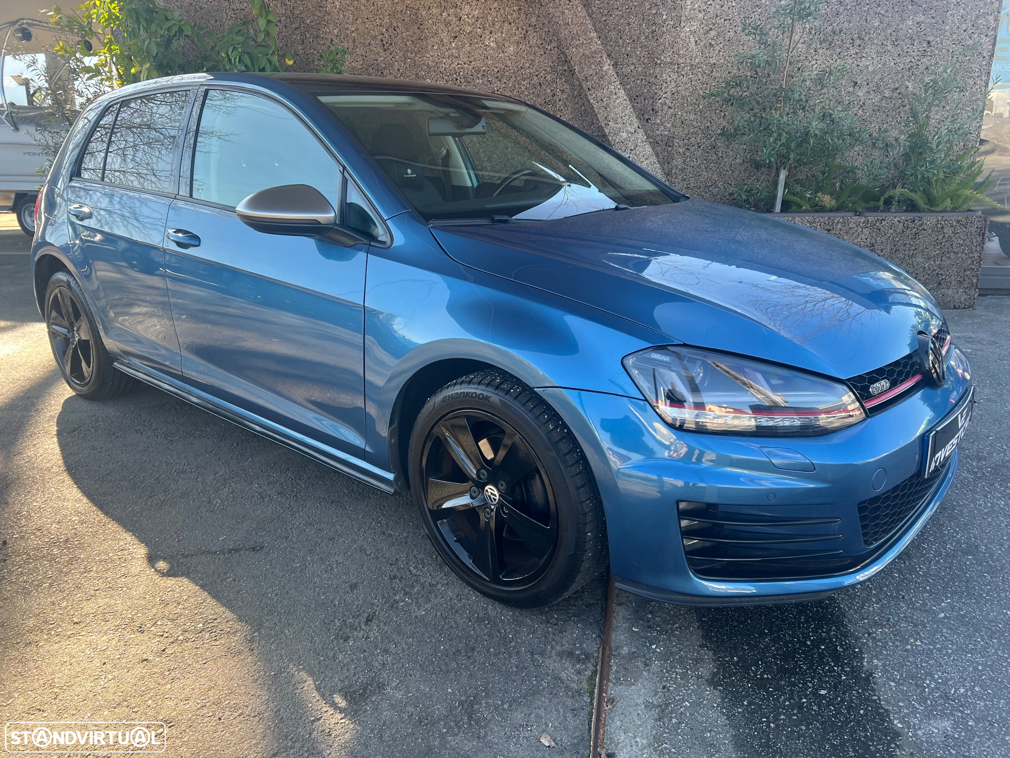 VW Golf 2.0 BlueTDI Highline - 28