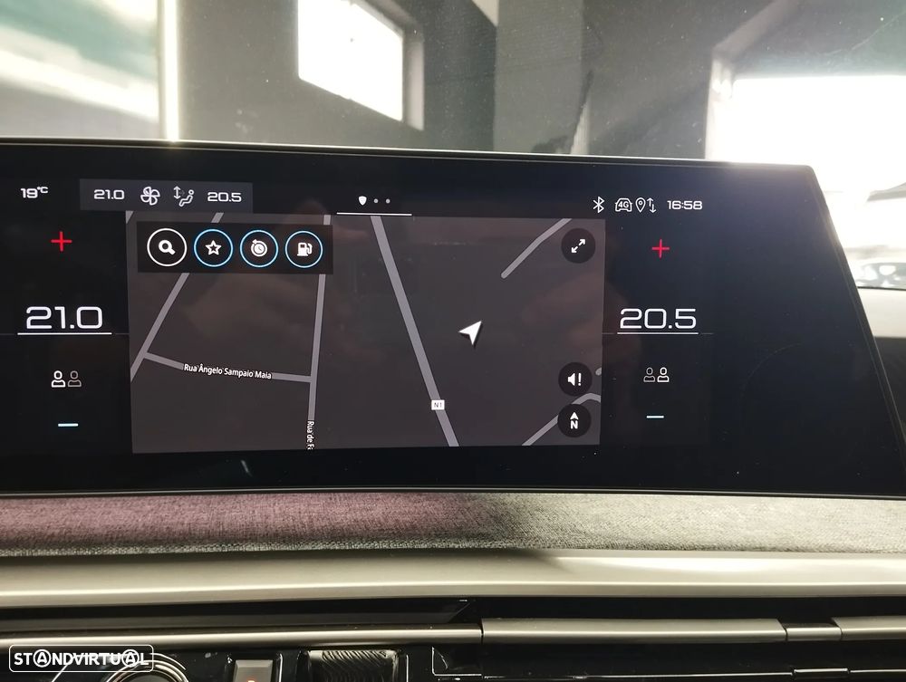 Peugeot 3008 1.2 Hybrid Allure e-DCS6 - 31