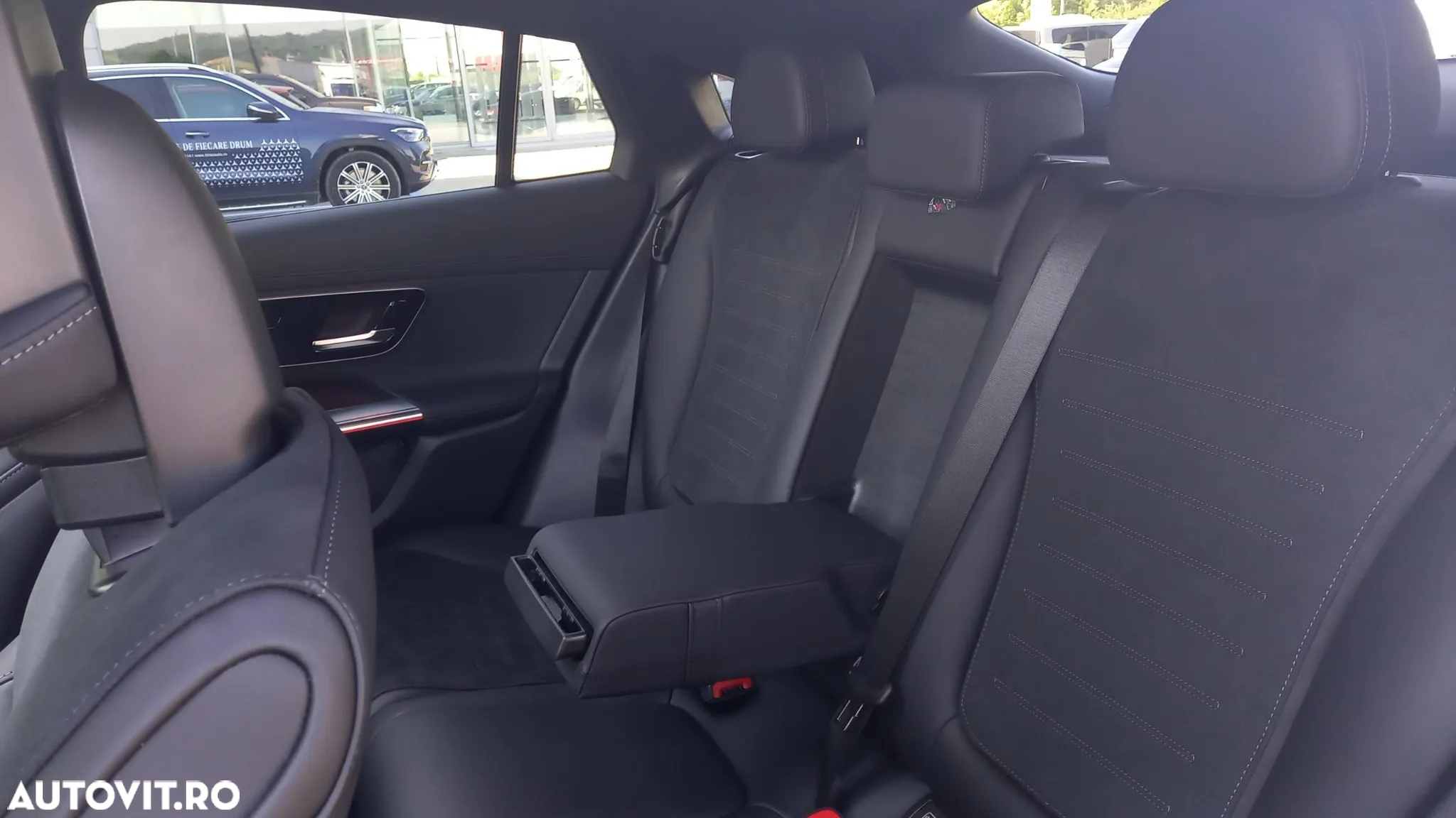 Mercedes-Benz GLC Coupe 300 e 4Matic 9G-TRONIC AMG Line Advanced - 21
