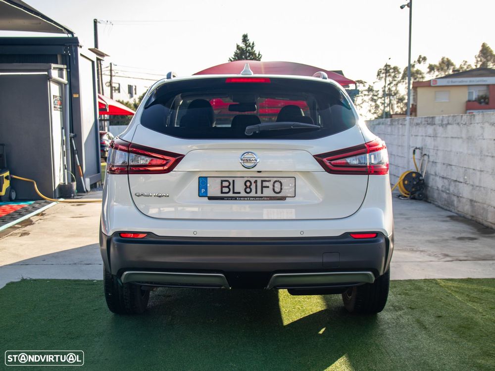 Nissan Qashqai 1.5 dCi N-Connecta J18 - 8