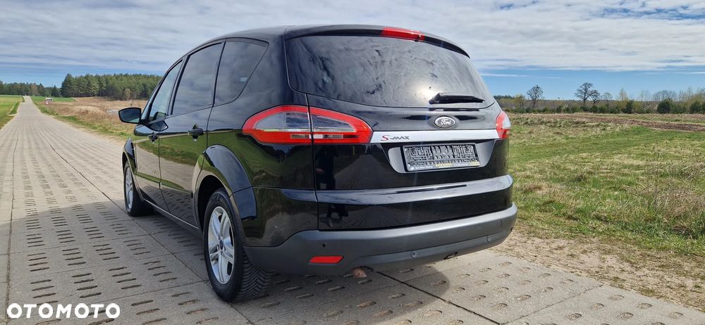 Ford S-Max 2.0 TDCi DPF Ambiente - 19