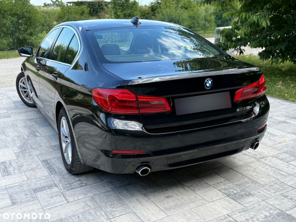 BMW Seria 5 520d Efficient Dynamics Edition Luxury Line - 3