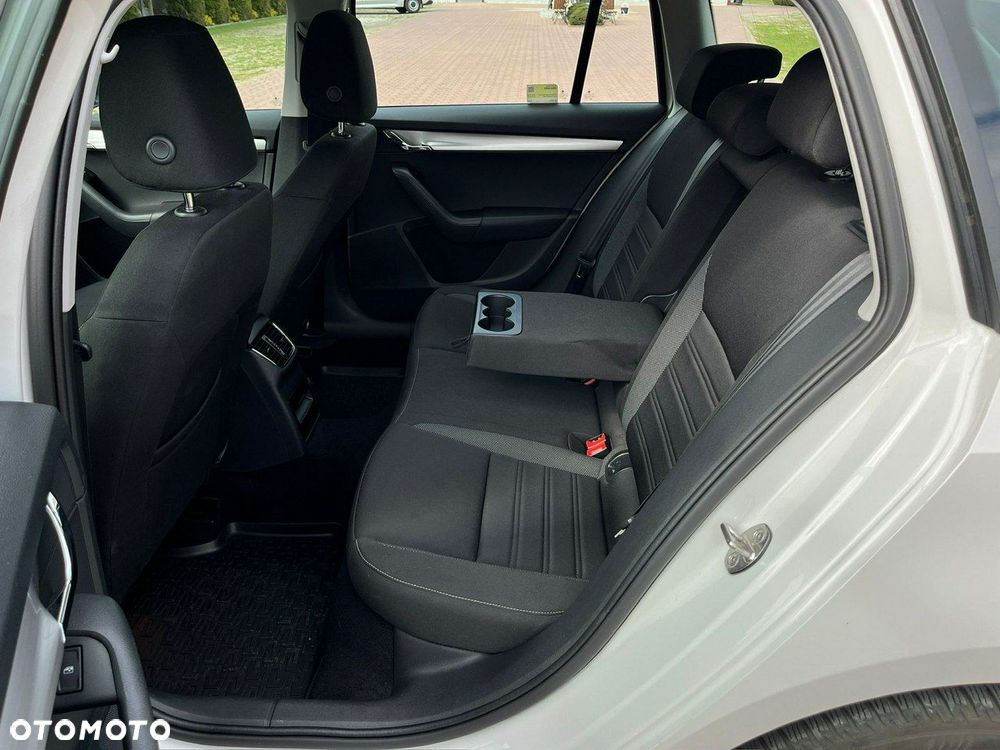 Skoda Octavia 1.6 TDI Ambition - 31
