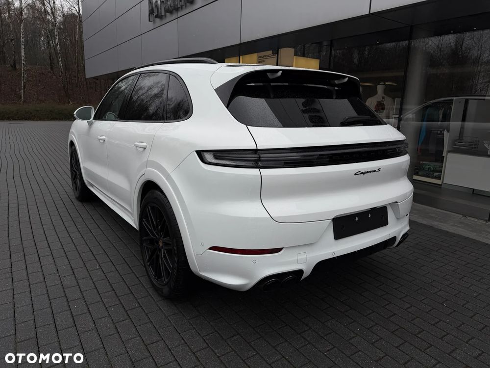 Porsche Cayenne - 7