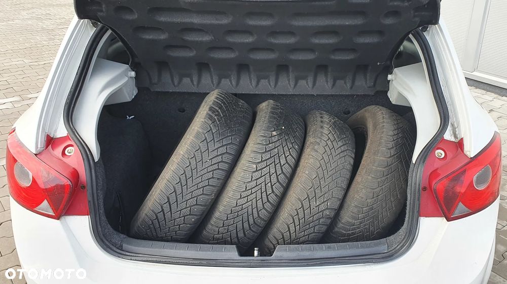 Seat Ibiza 1.2 12V Reference - 26