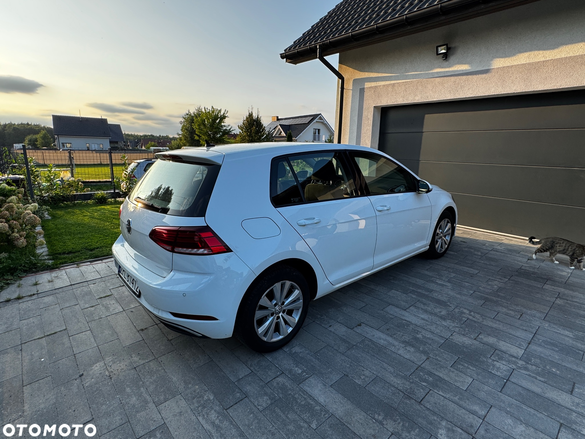 Volkswagen Golf VII 1.6 TDI BMT Comfortline - 5