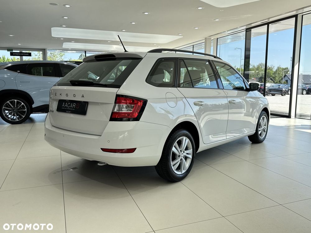 Skoda Fabia 1.0 TSI Ambition - 5