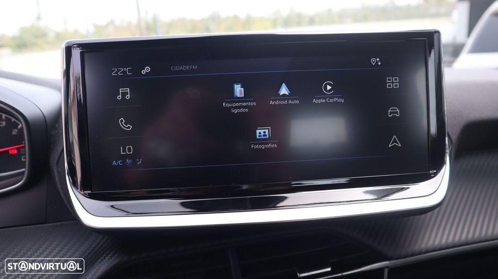 Peugeot 2008 1.2 PureTech Style - 17