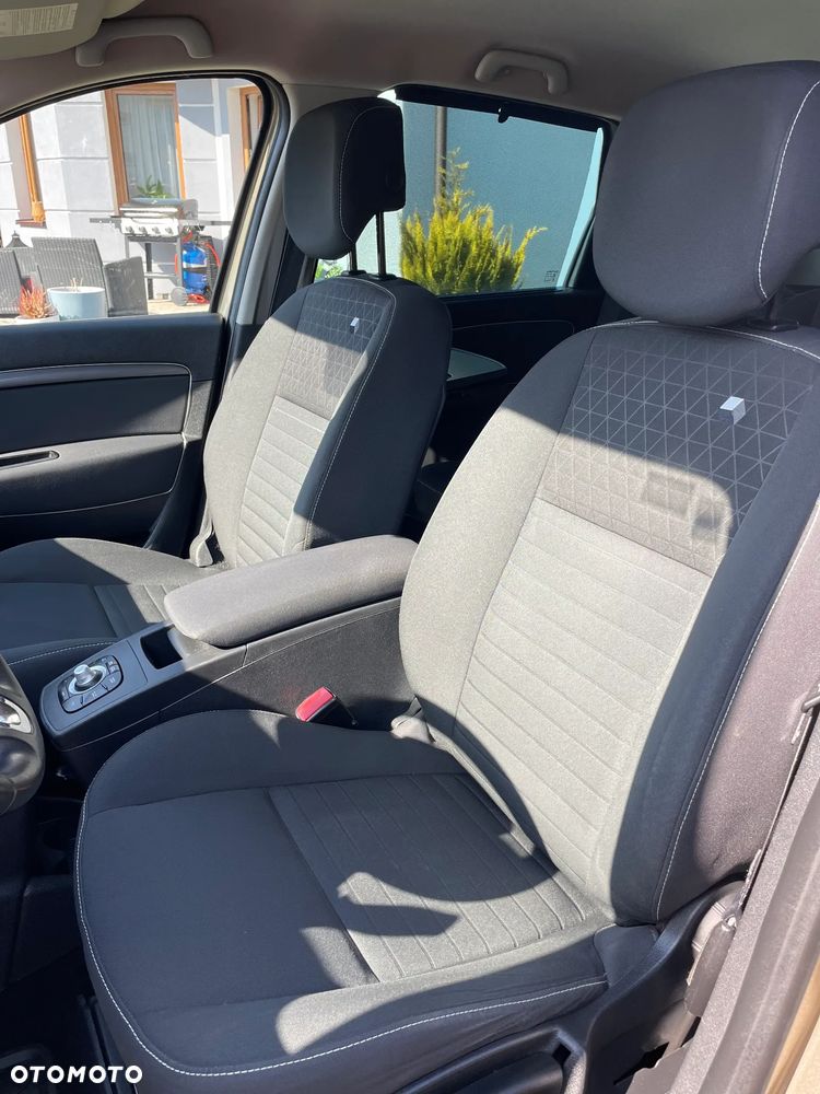 Renault Grand Scenic Gr 1.5 dCi Limited - 28