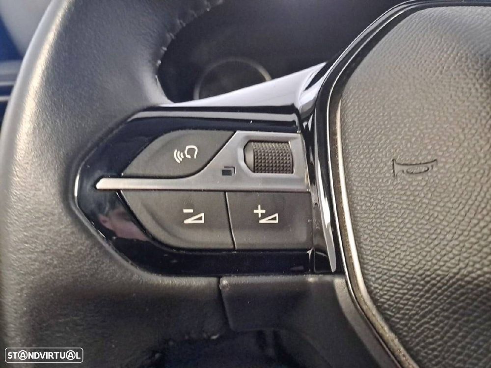 Peugeot 208 1.2 PureTech Active Pack - 16